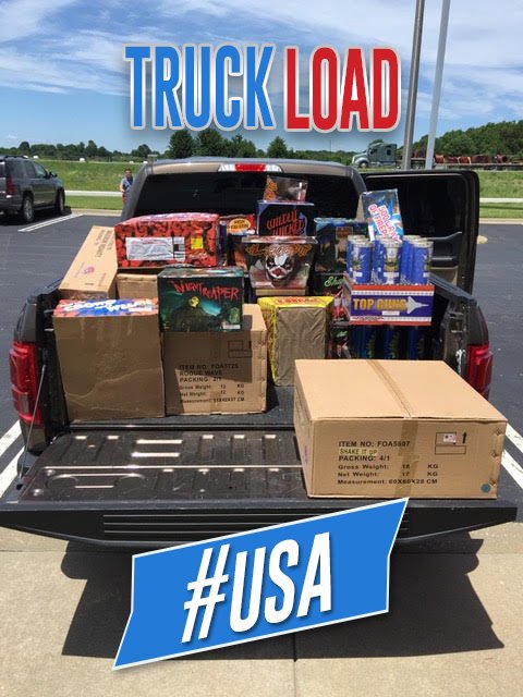 FwksSupermarket's tweet image. This is a serious truckload of Fireworks! iheartfireworks.com