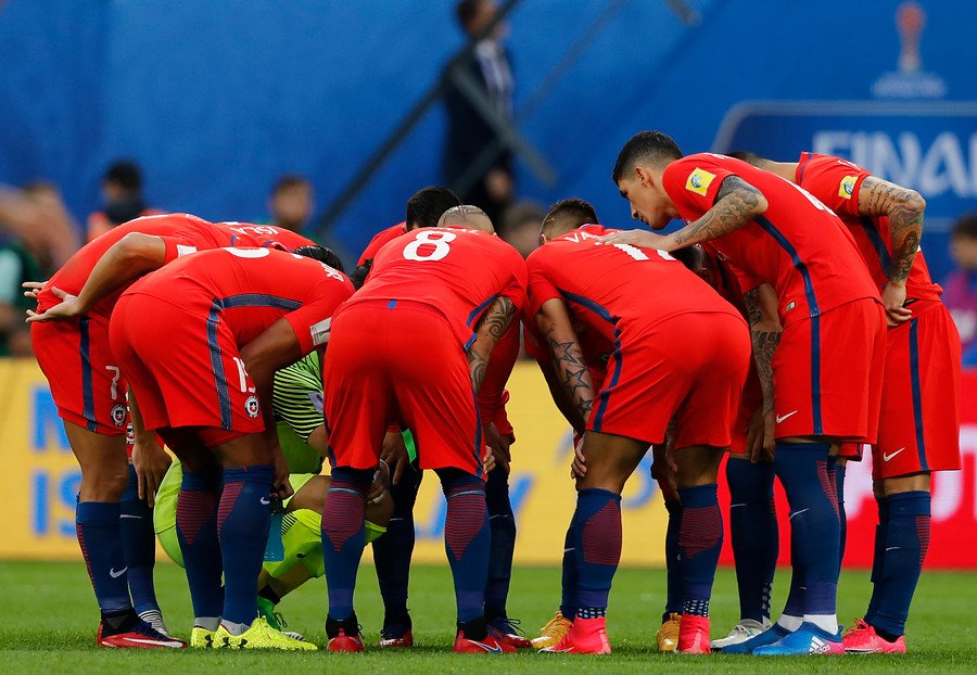 biobiodeportes's tweet photo. Medio francés sobre Chile: "Son la máxima expresión de lo que debería ser una selección nacional" https://t.co/56tY2gkhVz #BioBioConTodo 🇨🇱😎 https://t.co/HM4qD7QtdD