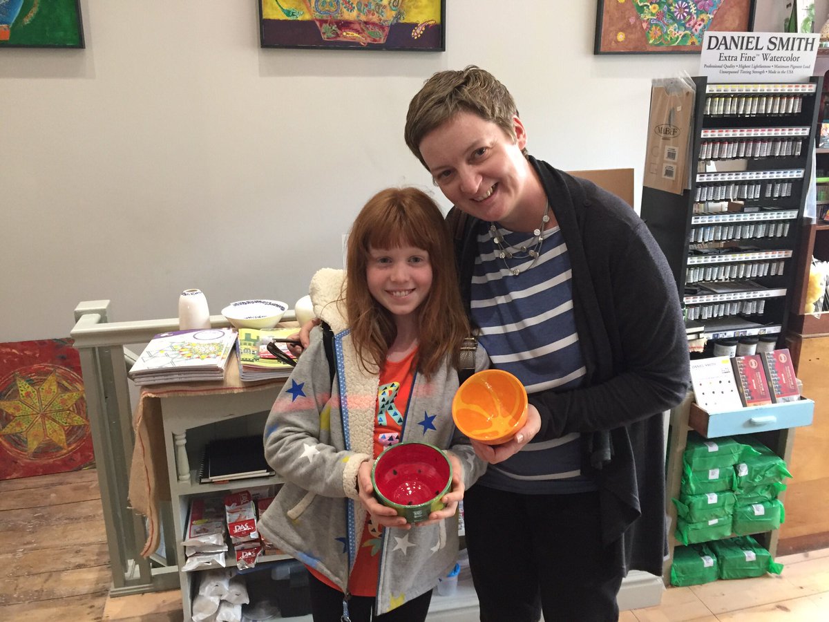 yatpottery's tweet image. @MNEastSussex Thanks for the follow. Lots of things for creative Mums and young makers @artandpottery #clayclub #painting #ceramics #hove