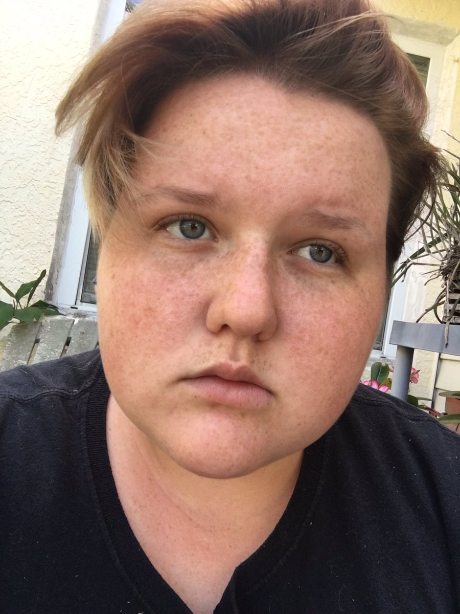 mooneurus's tweet image. aye !!!!