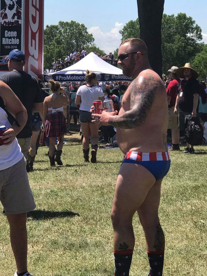 SmoovOp324's tweet photo. @langstonms @kaylawhittaker4 Dont forget about this guy too. Lol https://t.co/4as9T8GHpm