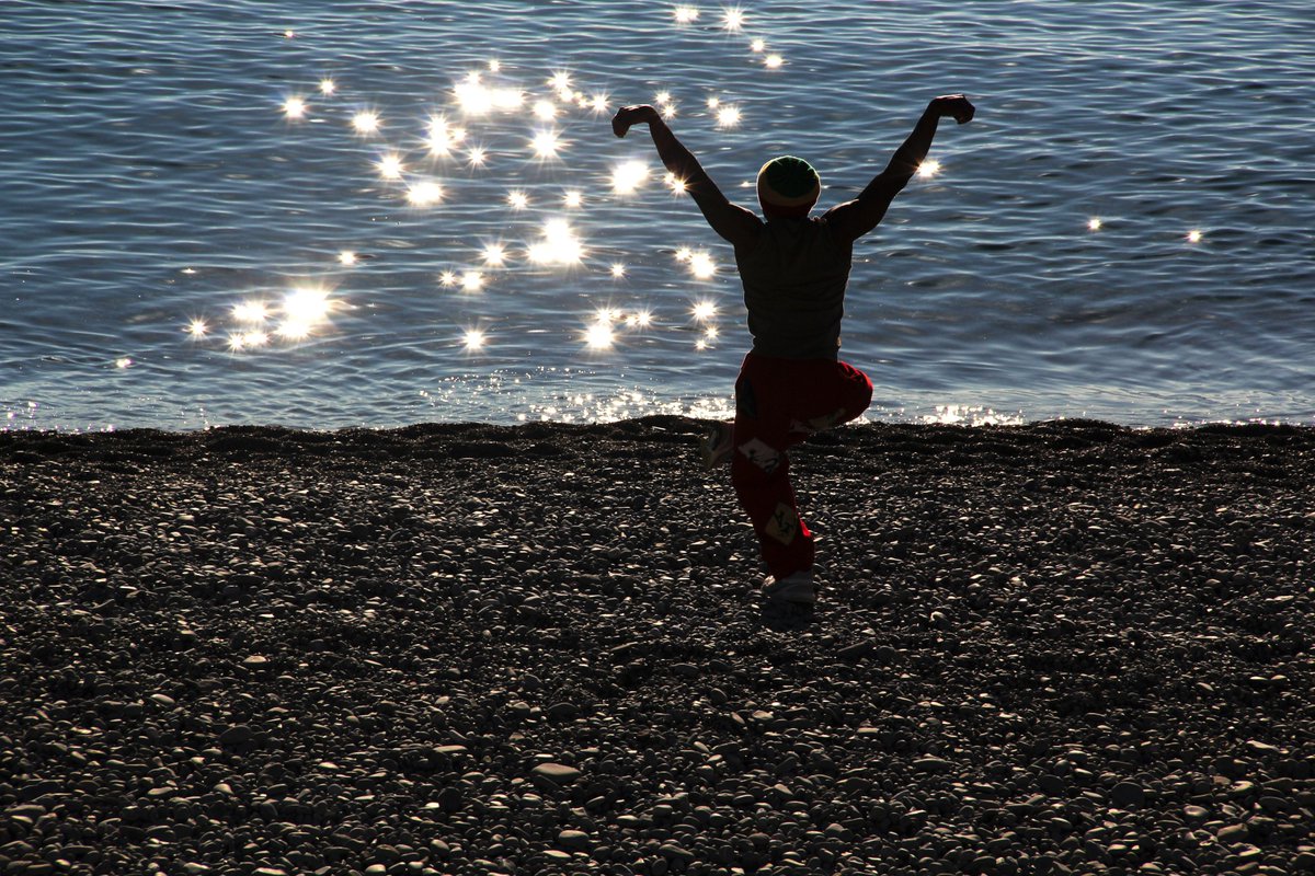 PetitBranchLib's tweet photo. Don't forget! Tai Chi - Moving Meditation w/ Stephen Hohm starts  Wed, July 5th at 8:30 AM in Petit's pkg lot - every Wed/Fri through July. https://t.co/mrIu33Ujpe
