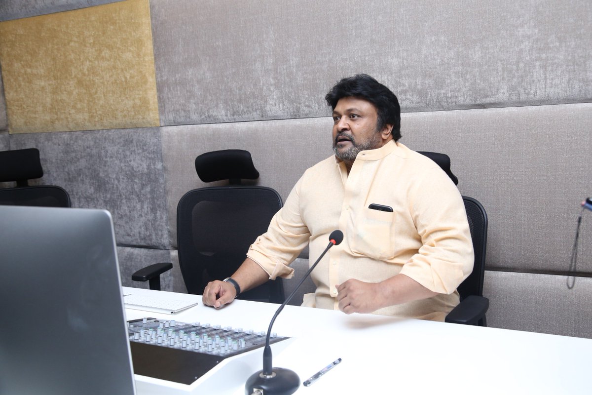 onlynikil's tweet image. Actor #Prabhu at #LissyLakshmiDubbingStudios Launch Event Photos

@resulp #LissyLakshmi @iamVikramPrabhu #LeMagicLantern