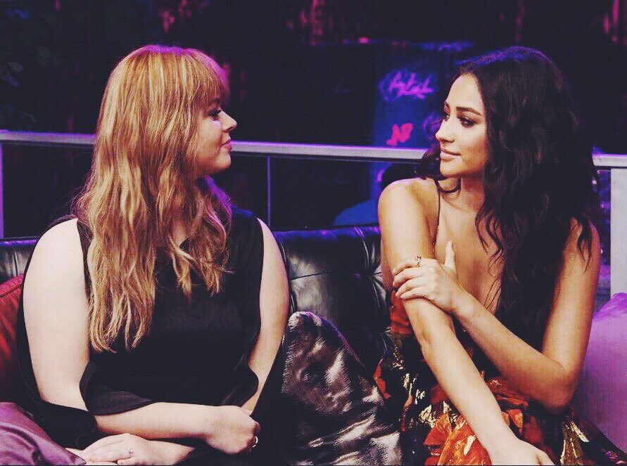 emisoneyes's tweet image. MA IO COME FACCIO SENZA DI VOI 
#EmisonSpinOff #Emison #pll #EmisonEndgame #PLLEndGame @PLLTVSeries