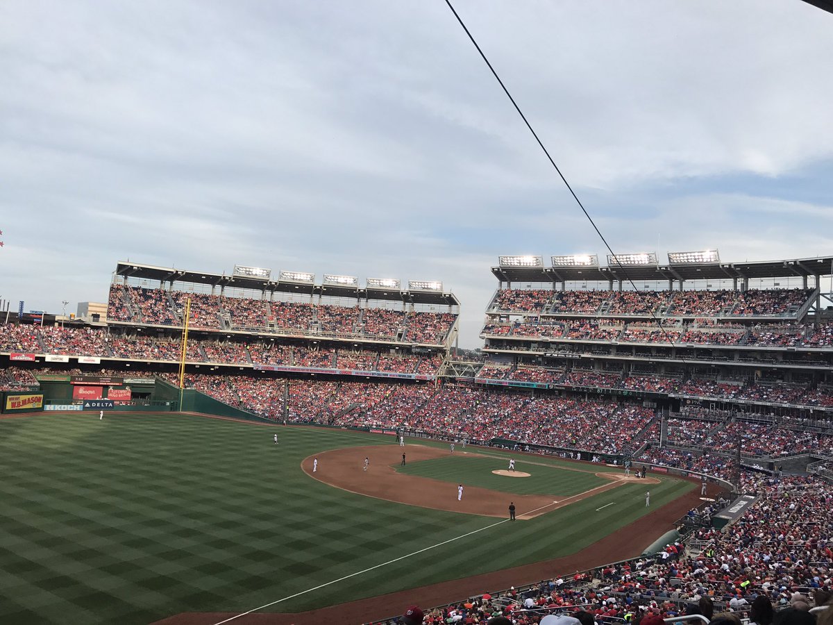 Susan_Harps's tweet photo. Great to be "home" & continuing the wedding celebrations with @DebraAlfarone & @Nationals #worththewait #gettingmurrayd https://t.co/GN8X8U33oY