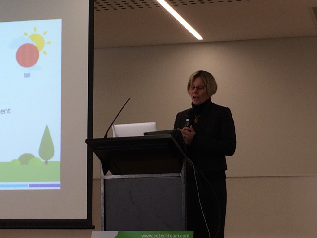 iSTEMAustralia's tweet photo. Cheryl Best. Kick starting google summit. 100s of teachers 2 day prof learning #teachersmatter #iSTEMAustralia https://t.co/9fLCy3ZLqK