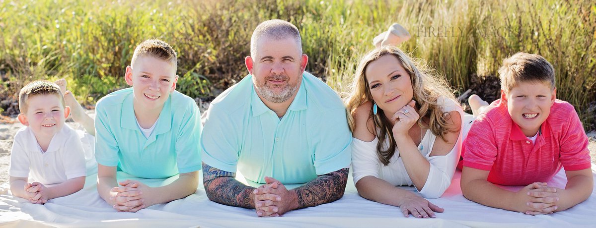 firefly_images's tweet photo. Tasha and Chris will be wedding 5 of 6 in September. This is their beach engagement session. I'll be down in Galveston July 15th for Minis! https://t.co/oJ84p2VqkK