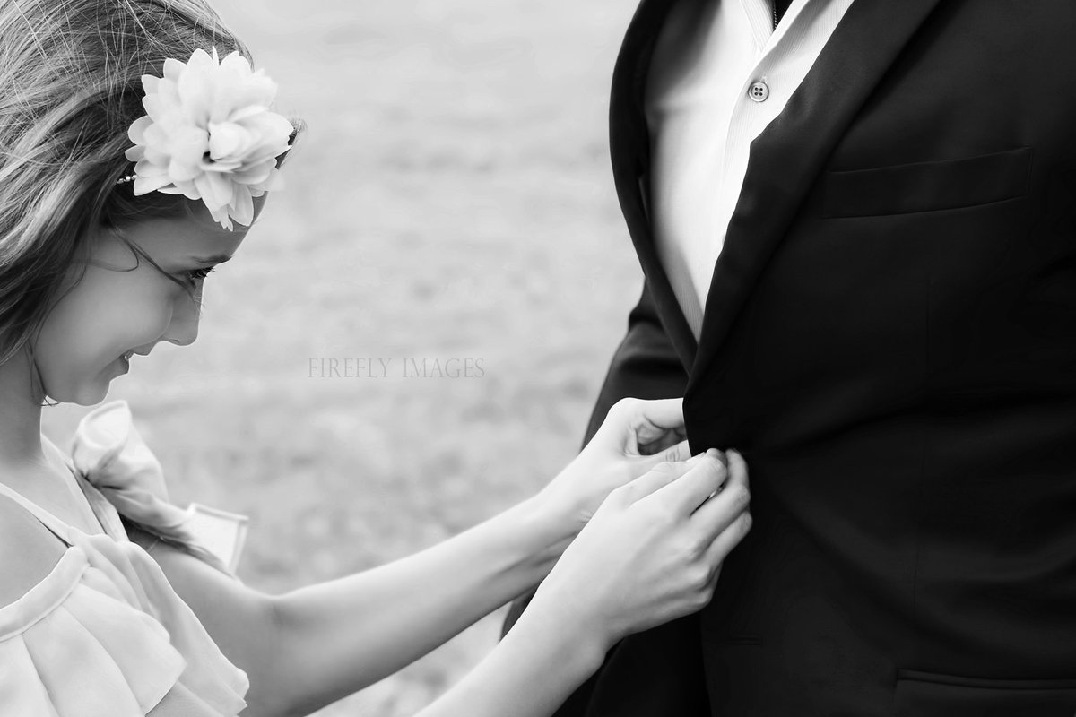 firefly_images's tweet photo. Wedding 2 of 6 for Firefly this year!
#fireflyimages #wedding #weddingphotography #ido #shesaidyes #partyof5 #goinggreen2017 https://t.co/1RoaCFBf1g