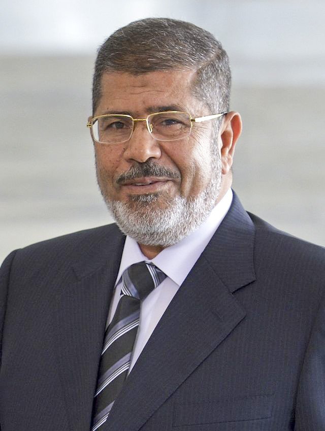 AC_Historia's tweet photo. Em 03/07/2013, um Golpe de Estado no #Egito derruba o então presidente Mohamed Mursi, sendo também suspensa a constituição. https://t.co/aNZMiVzjlL