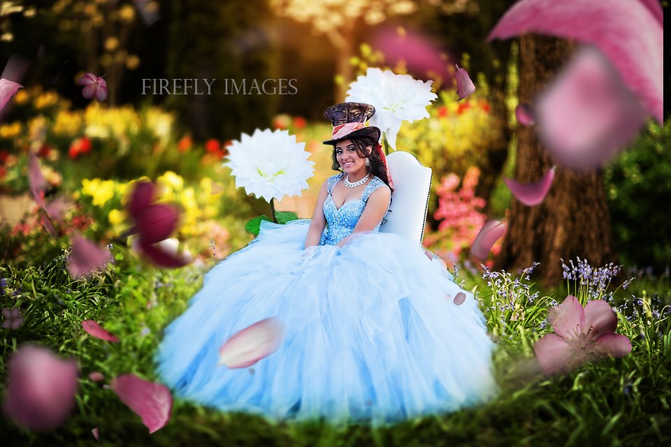 firefly_images's tweet photo. She took her quince to the next level. Alexis in Wonderland.
#fireflyimages #quince #aliceinwonderland #wereallmadhere https://t.co/tj5GFf22I7