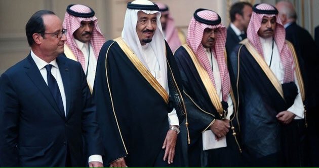RattlesnakeX's tweet photo. @DC_Resister_Bee @realDonaldTrump #TrumpCuck #SaudiSuck The free #world is a #SittingDuck !
@GrrrGraphics @infowars @RealAlexJones @libertytarian @RonPaul @RandPaul @UKIP ! https://t.co/CyjHjeZnv0