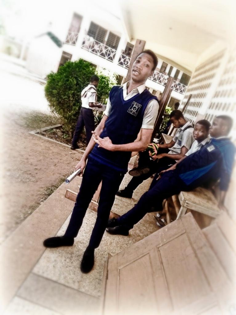 WhizzyGh's tweet photo. Its About Time.. When It's Time I Will Hit You Up To Be A Witness About Ma Grind .. Runking👑💥🔥👊🙌 https://t.co/OKuMZnAplK
