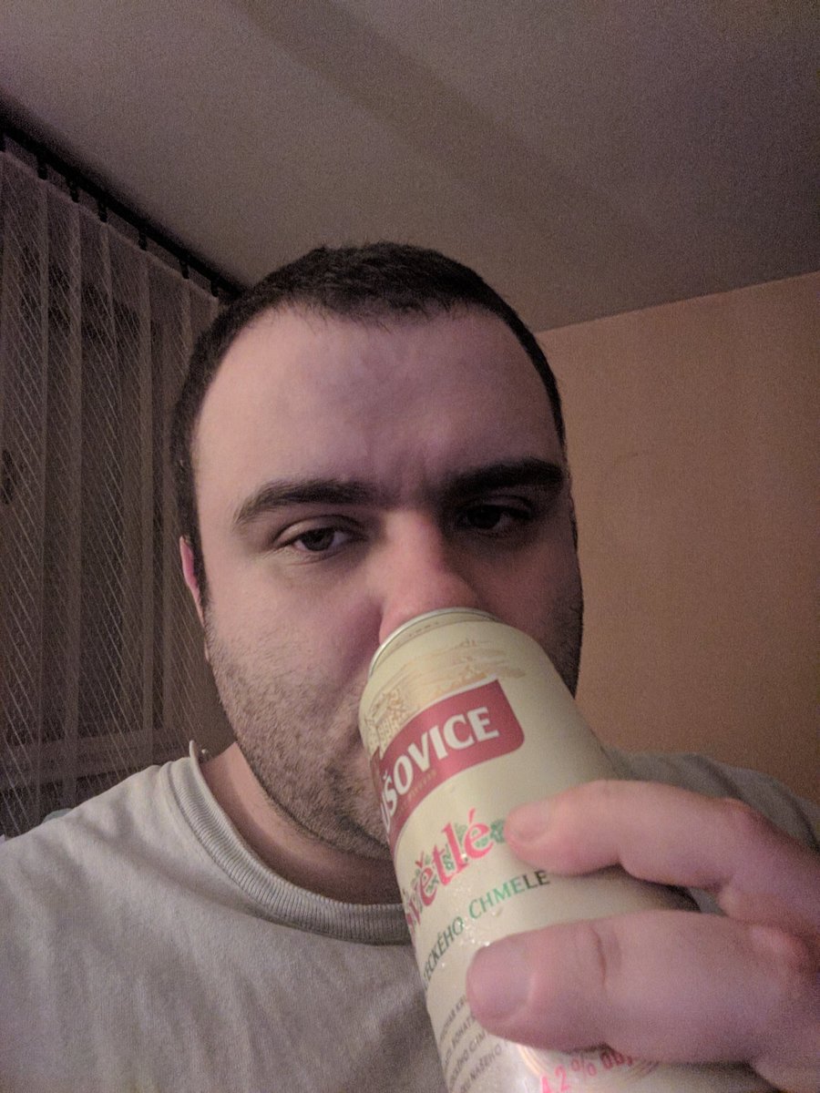 drkucalo's tweet image. #haha #pijan