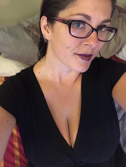I'm ready for you to cum undress me at https://t.co/UVq9ES2vAm on @Chaturbate How many toys can we play<a href="/tag/lovense"class="tags"><span>#lovense</span></a>