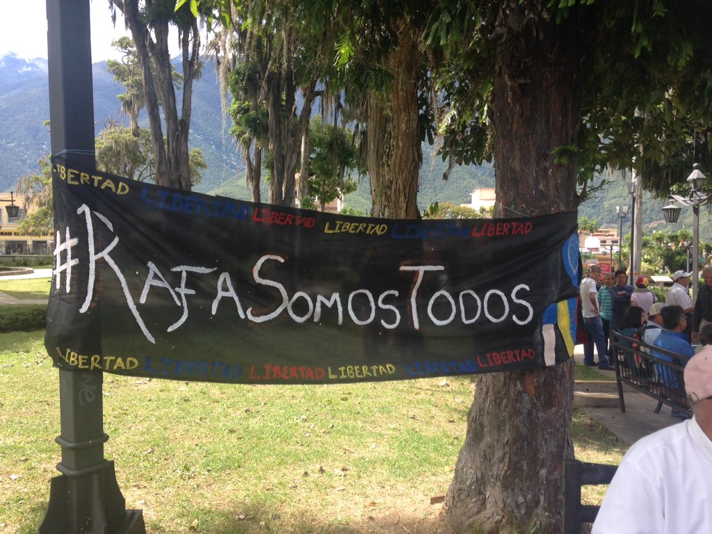 apula_hye's tweet photo. Una semana después, #RafaelCuevas sigue detenido. Esperamos los tiempos reglamentarios y seguimos en su defensa. #RafaSomosTodos #ula https://t.co/Ox1nBvQr4e
