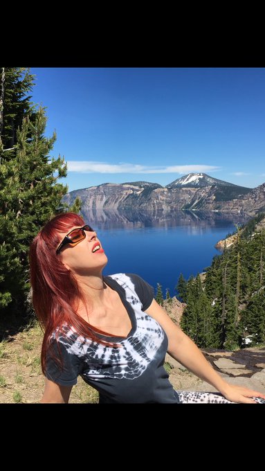 Getting warmed up for you at Crater Lake, Oregon https://t.co/kZpMADJdy0<a href="/tag/phoenix"class="tags"><span>#phoenix</span></a>