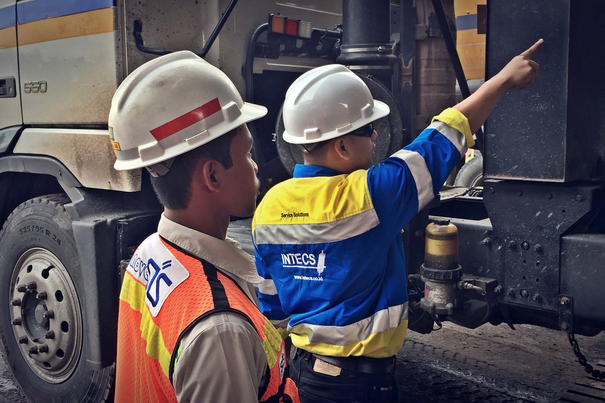 ptIntecs's tweet photo. Hydraulic Hose inspection #intecs #hydraulics #truck #mining https://t.co/ZjhmbJHKVo