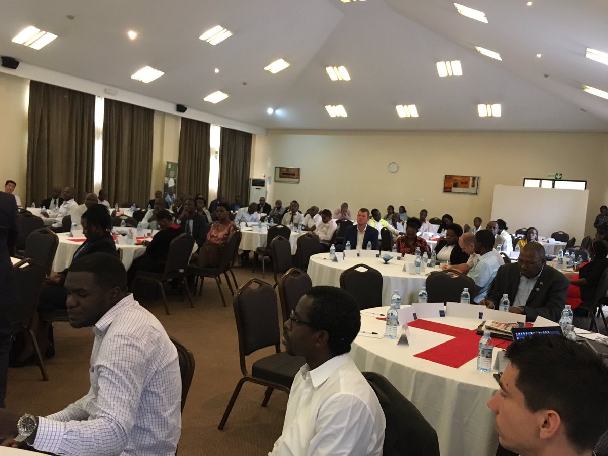 Comrade_Otoa's tweet photo. This morning I'll be presenting about local content in the contracting process to companies involved in the oil sector in Uganda 🇺🇬 https://t.co/ggYhlMd8qL