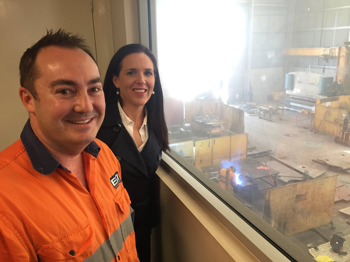 Managing Director Jason Kell meeting with Heidi Cuthbert from Multiplier.
Making the most of the Telstra Business Awards <a href="/TelstraAwards/">Telstra Awards</a>