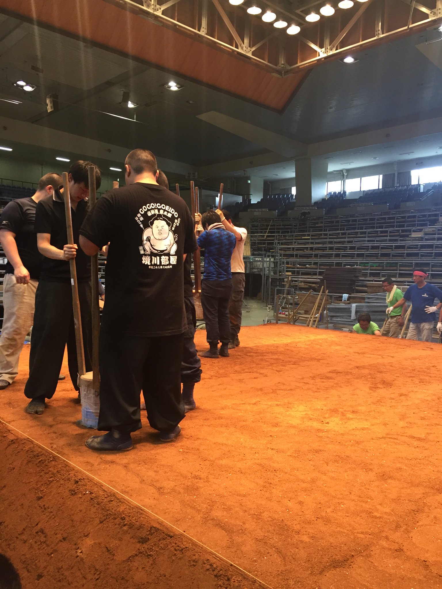 DD3VOxbVYAA_Ifd.jpg:large