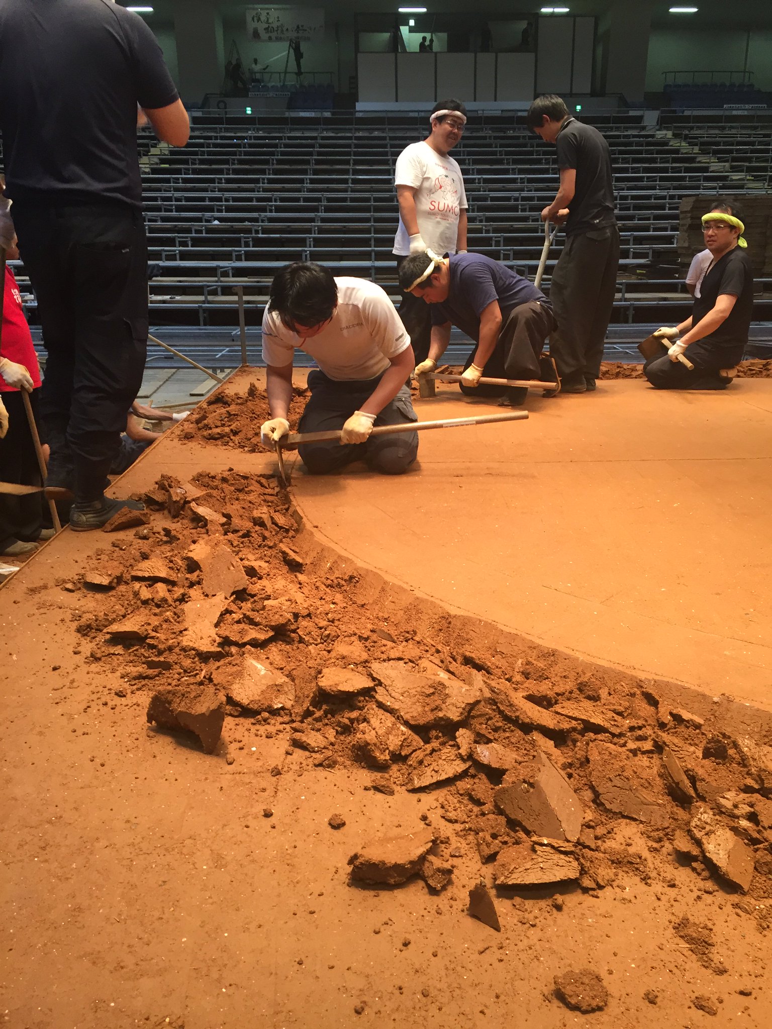 DD3l3WRVYAE7fvd.jpg:large