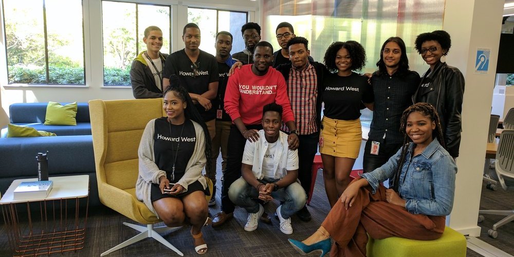 jaythebeee's tweet photo. Check out Google's diversity statistics in 2017...interesting to say the least https://t.co/qP0gFvciA2 @bifrance #womenintech https://t.co/C8EfGMqkCB