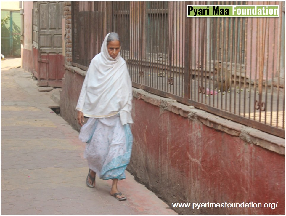 pyarimaa_org's tweet photo. #PyariMaaFoundation ▶ ▶ VRIDH SEVA #AASHRAM . https://t.co/WcLEWY1aL3
