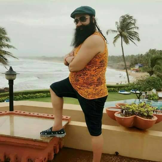 AmitpritiR's tweet photo. @Gurmeetramrahim @YouTube #LifeChangingTipsPart7 https://t.co/enTQz1HCaN