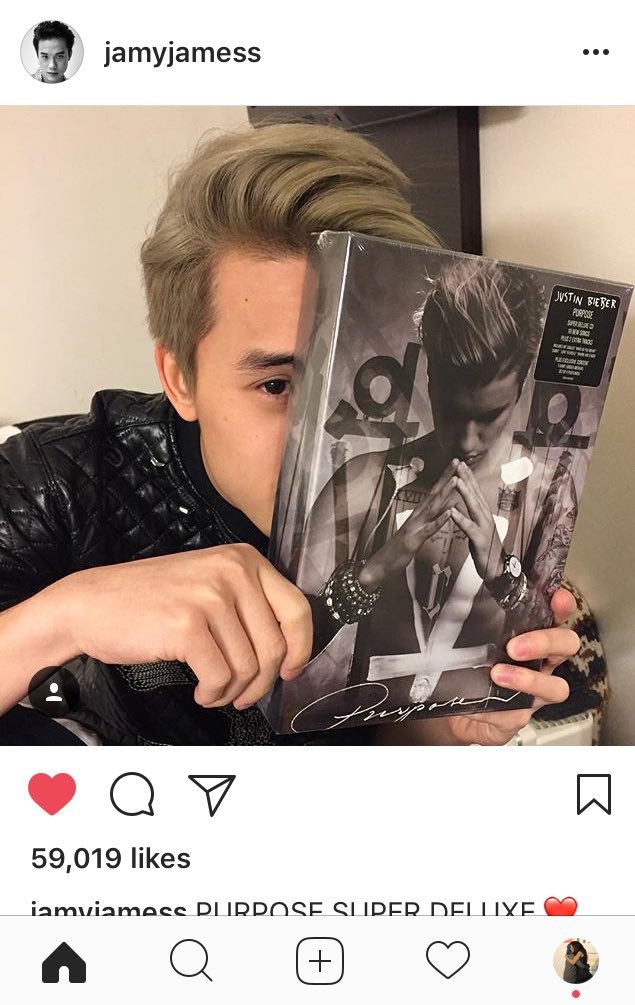 catsbiebs's tweet photo. ���อมความติ่งของ จมจ ใครบอกบอยบีลิเบอร์ไม่มี มาดูจมจสิ แต้มติ่งแรงมาก https://t.co/L6hsIk4k0l