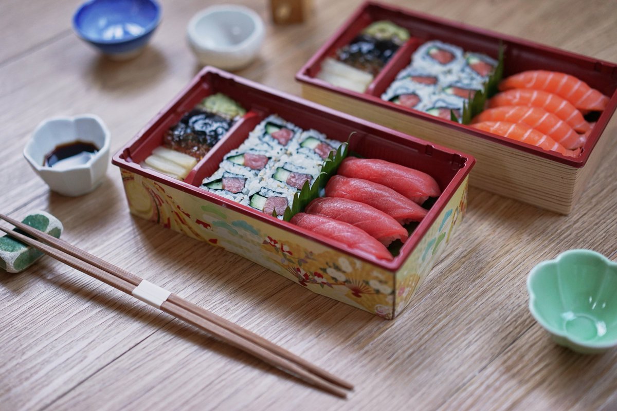 sushikamonLDN's tweet photo. Along with our design-your-own sushi, simple and authentic salmon and tuna sets are available every day at our counter in @SelfridgesFood https://t.co/SuyNy5k3KB