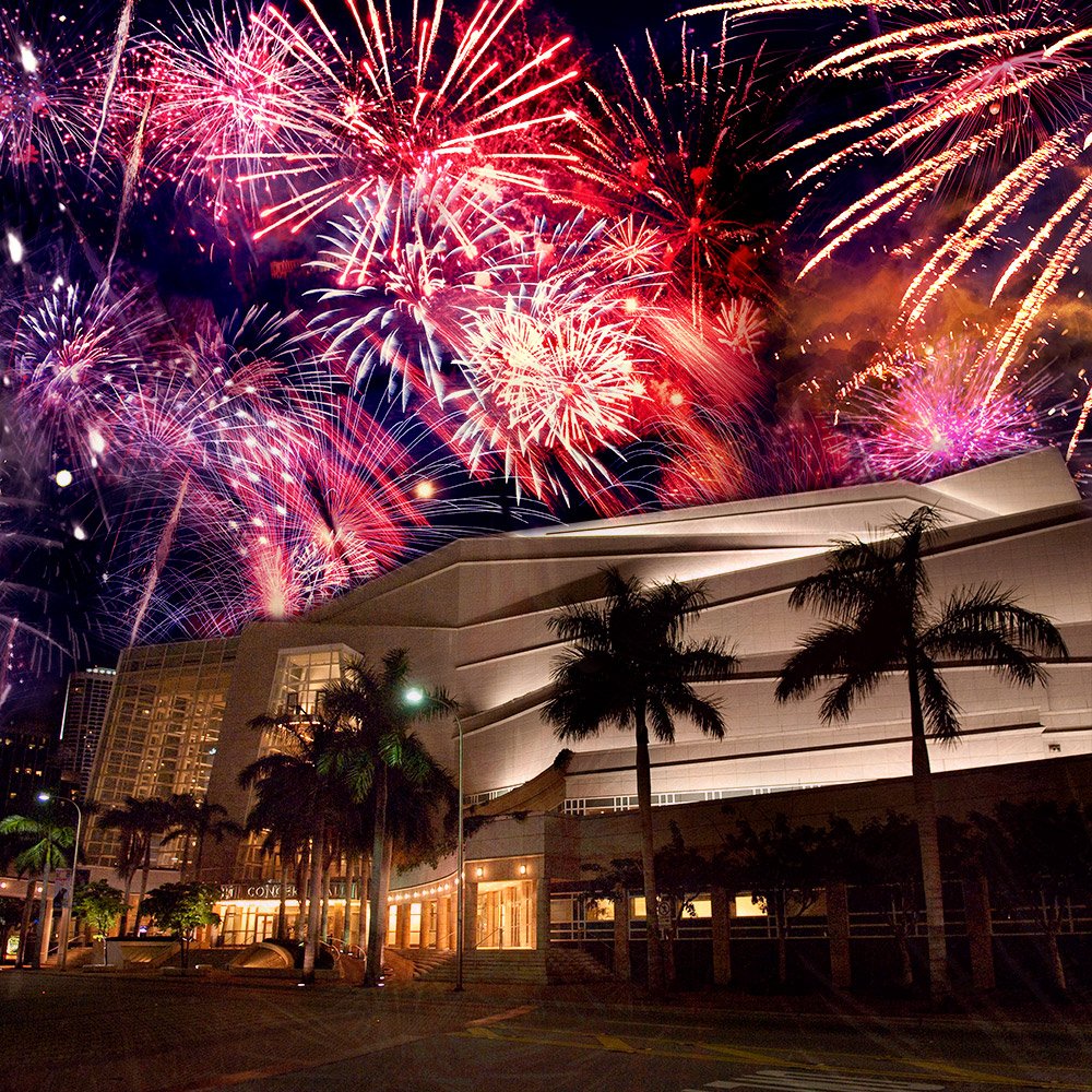 ArshtCenter's tweet photo. From all of us here at the Arsht Center, we wish you, your families, and your friends a spectacular #4thofJuly celebration! #IndependenceDay https://t.co/LpXJtwt46F