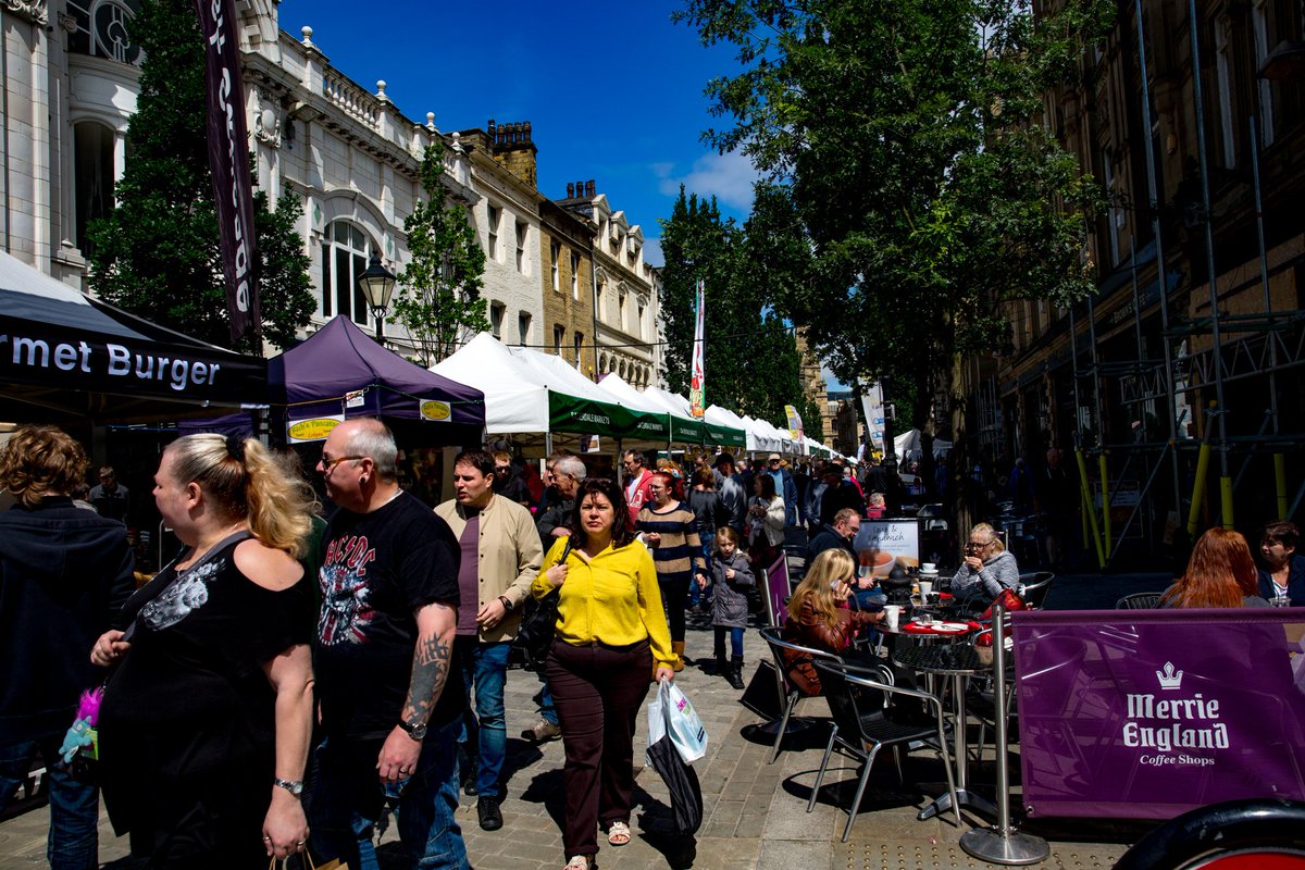 So pleased the sun shone for us at #HxFoodFest - wasn't the weather fab! Great to see so many people enjoying #Halifax - come back again!