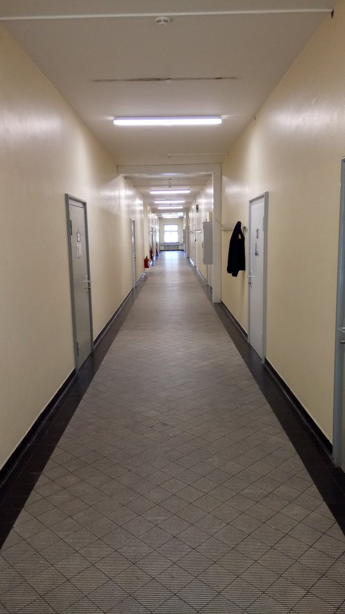 PekkaSnellman's tweet photo. Echte Kasernestimmung <3 bei der Einsatzausbildungszentrum Schadensabwehr der Marine in #Neustadt #EASZ #FüAkBw https://t.co/jmN8AK7tmP