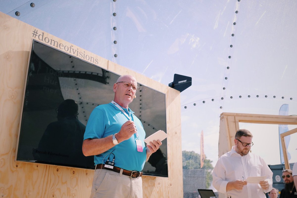 NCC_AB's tweet photo. "Digitaliseringen gör det tydligare och enklare när vi arbetar med infrastruktur". Magnus Alfredsson, NCC Infrastructure #nccab #almedalen https://t.co/3mUU7oPUsc