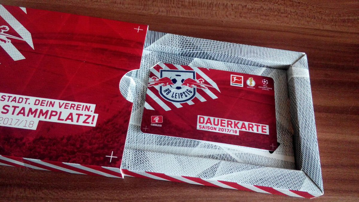 FlyingLeipziger's tweet photo. Endlich kann ich sie willkommen heißen. #RBL #DKplus https://t.co/nDkx4uSi0K