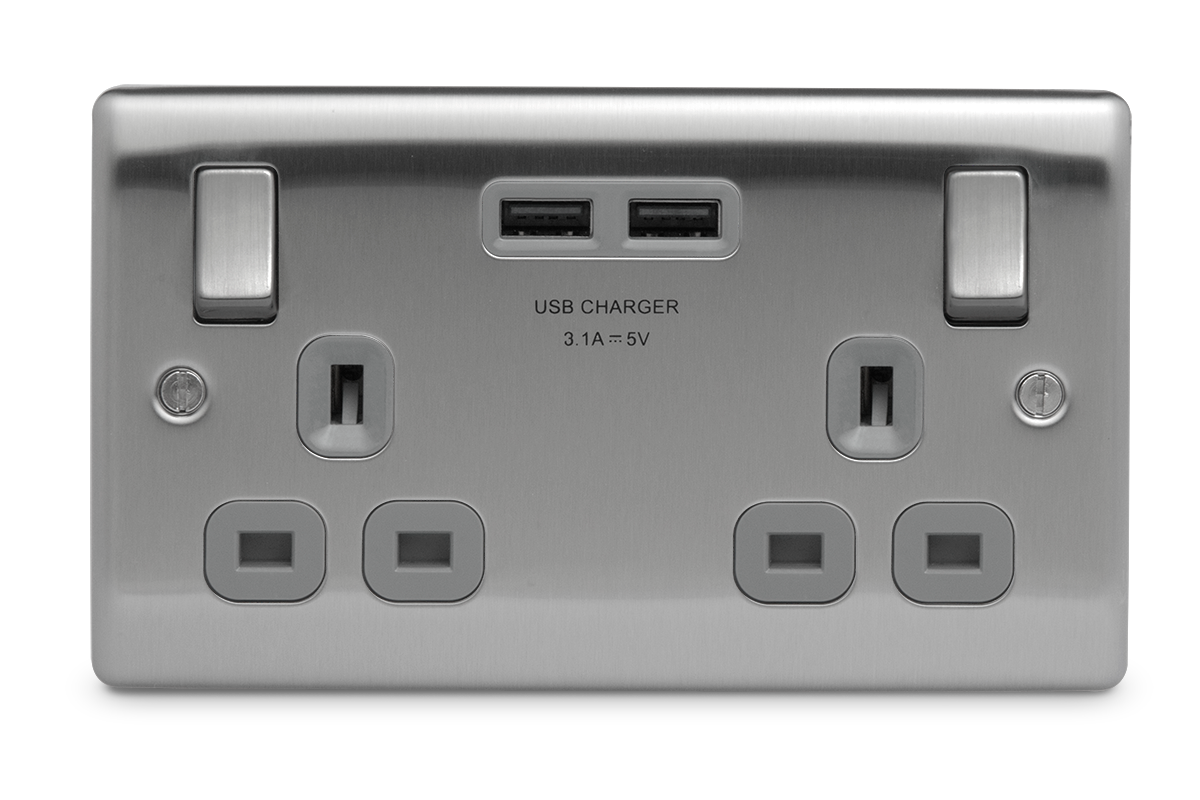 elskent's tweet photo. We have the @BGElectrical range of #USBEAUTIFUL usb sockets in stock #white #brushedsteel #polishedchrome. #freeyoursockets #Sittingbourne https://t.co/vwdtqZNz9w