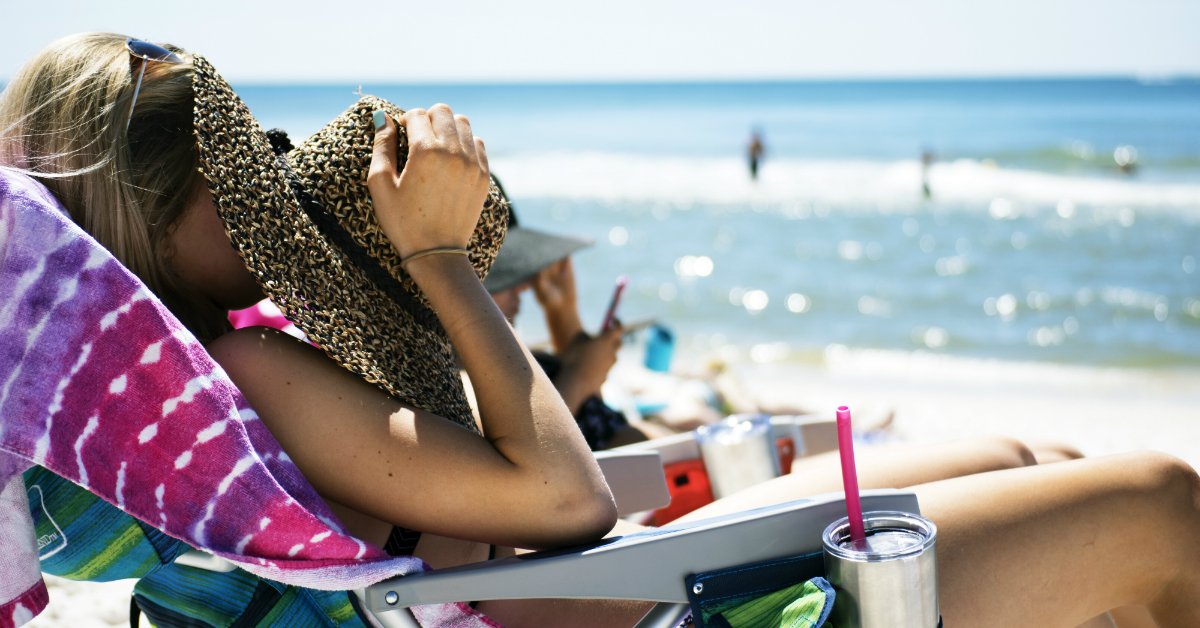 [Beauty Care] 4 tips to prepare your skin for this summer! via <a href="/voguemagazine/">Vogue Magazine</a> #skincare #beautytips ow.ly/WSzz30dgx1Y
