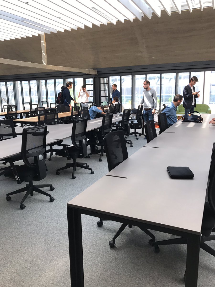 Gorintic's tweet image. Hello from @joinstationf. @alan_assurance is at work with @facebook's startup garage