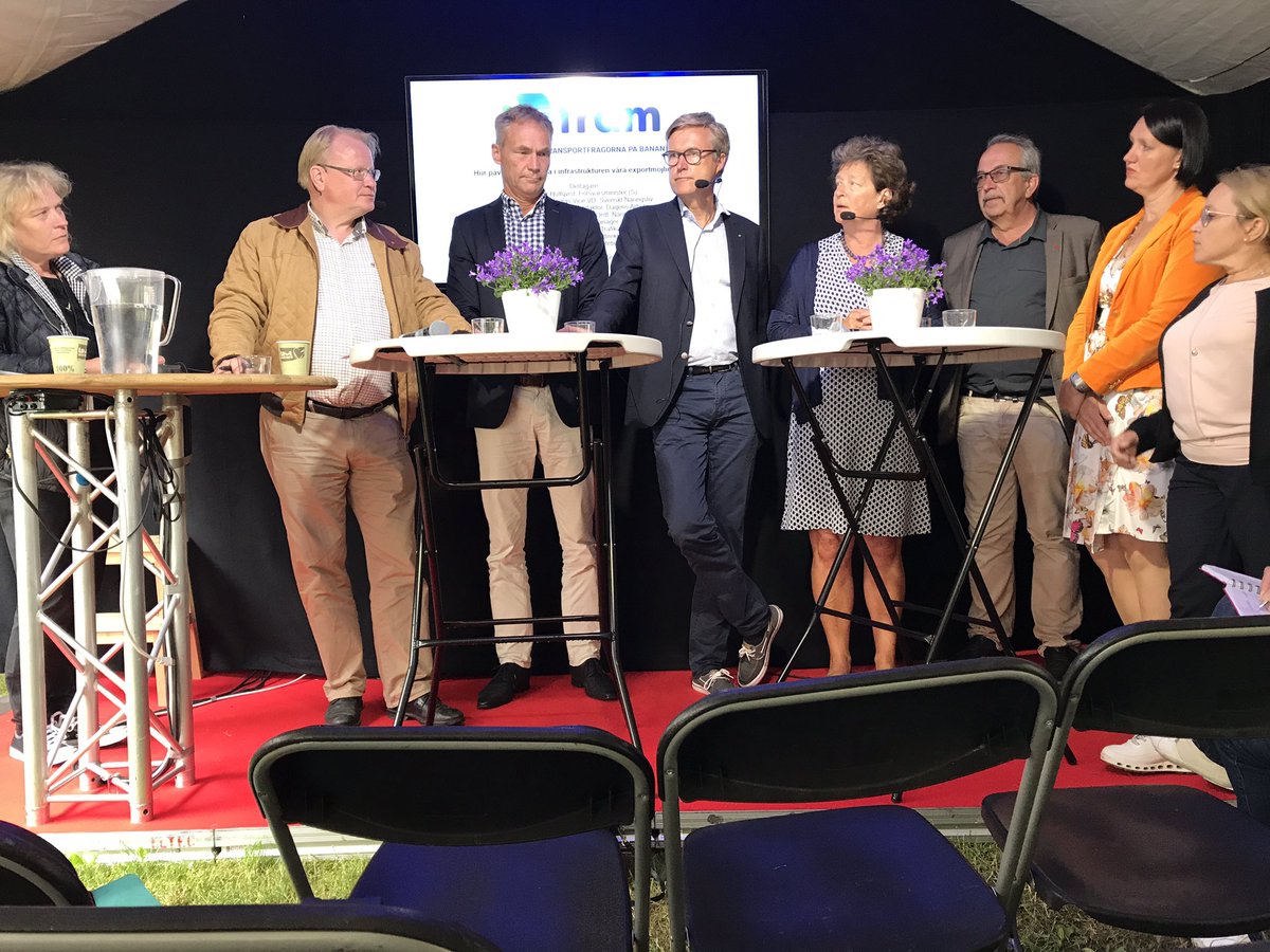 PortGot's tweet photo. Deeper fairways in Port of Gothenburg is one of the most important investments for the Swedish export industry. @MagnusKarestedt #almedalen https://t.co/4Bl2v303qE