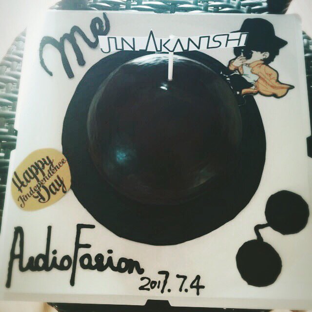  happy birthday~~~~~ 