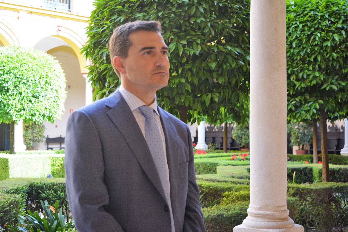 ConsejoSocialUS's tweet photo. #RevistaNexUS @emasesa y @unisevilla conectan las necesidades empresariales con el talento universitario #MecenasUS https://t.co/uENat5YSKE https://t.co/D4nrq9Cvmw