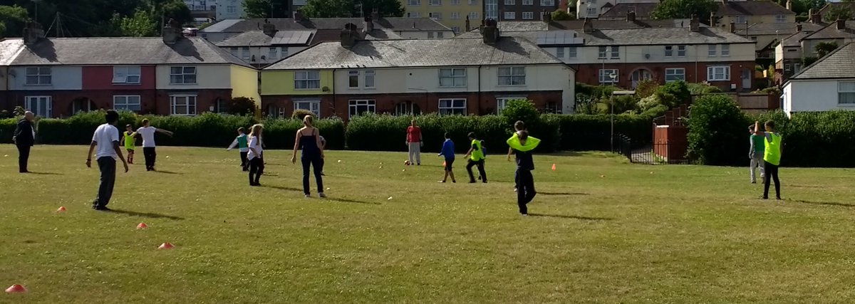 Port_of_Dover's tweet photo. #PortofDoverCommunityFund supports #Porchlight & #ProjectSpringboard to get young people playing sports. #TowerHamlets children having fun https://t.co/OvaIlrB3ZT