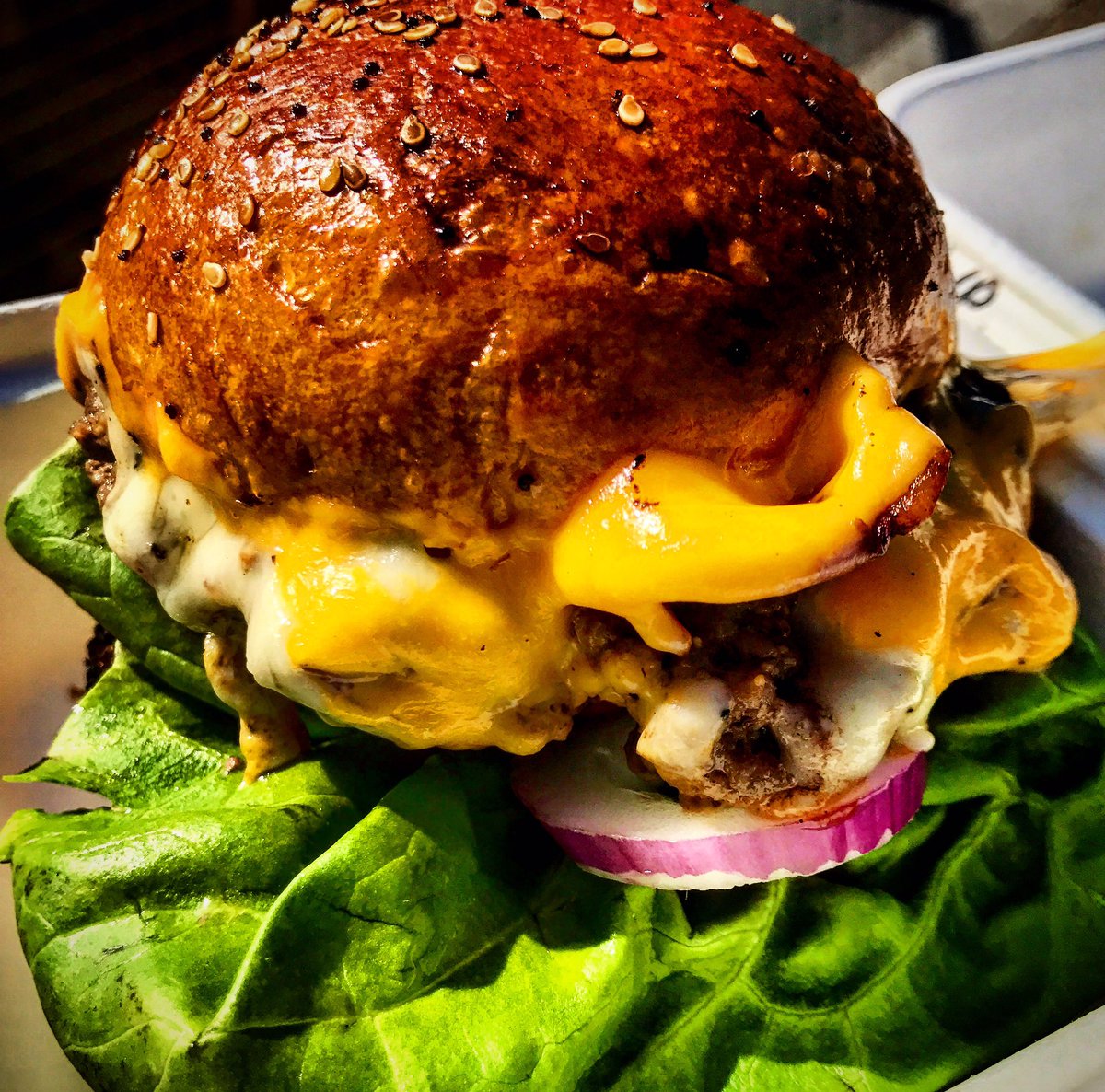 NatalieBrereton's tweet photo. So I finally met @thebeefyboys at @grillstock 🍔 and all of you guys who recommended them to me were so right. Love at first bite. https://t.co/hNpqYyvCLQ