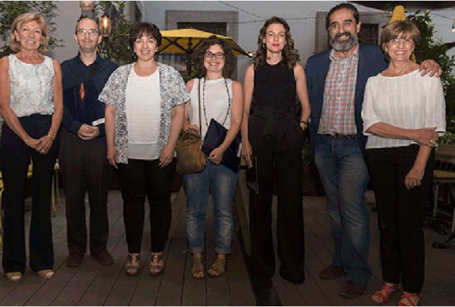 puntosigre's tweet photo. Entregados los premios del I Certamen de Relatos de la Fund @Ec_Circular. Se presentaron casi un centenar de relatos https://t.co/bmJeBryZTg https://t.co/6caLiIZ3Xe