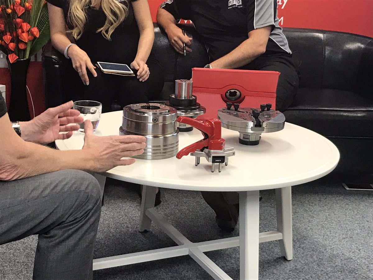 Great to have @HainbuchU in the #swarfandchips studio this morning.
#workholding #cnc #5axis #ukmfg