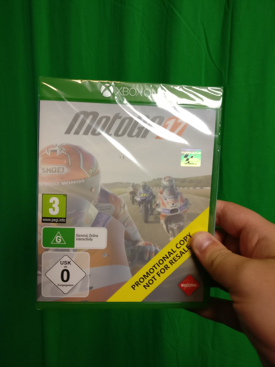 Namens <a href="/MonsterEnergyNL/">Monster Energy NL</a> kan ik deze MotoGP '17 game weggeven. Retweet deze tweet om kans te maken op het spelletje! 😊