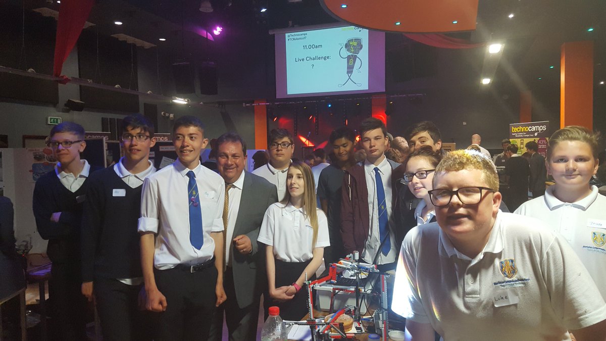 Technocamps (@technocamps) on Twitter photo Brilliant effort from Morriston Team 2 with their cake cutting robot. #TCRobotics17 #Technocamps Brilliant effort from Morriston Team 2 with their cake cutting robot. #TCRobotics17 #Technocamps