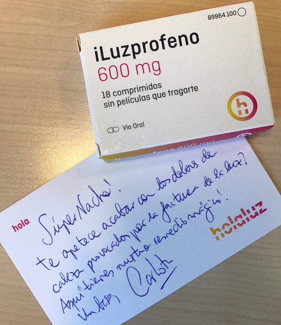 Gracias <a href="/CarlotaPiAmoros/">Carlota Pi Amorós 🇺🇦</a> por regalarme iLuzprofeno de <a href="/HolaLuzcom/">Holaluz</a>; me he tragado un comprimido de cada color; todo mejor. ¡Feliz campaña!
