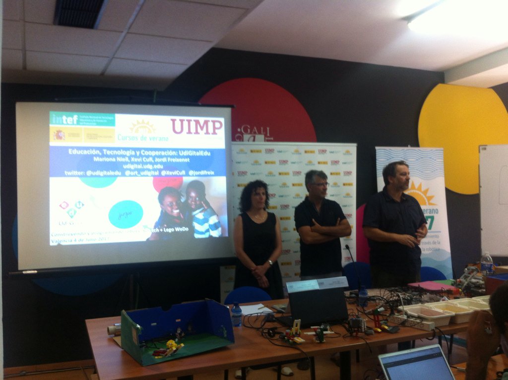 Construyendo y programando robots, una oportunidad con <a href="/udigitaledu/">UdiGitalEdu</a> en #mecd_uimp17