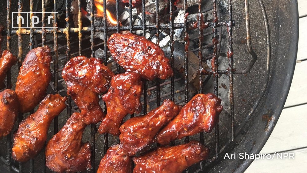 NPR's tweet image. ICYMI&amp;gt;&amp;gt; 'Praise The Lard': A Barbecue Legend Shows Us How To Master Smoked Chicken Wings n.pr/2rMfkTg